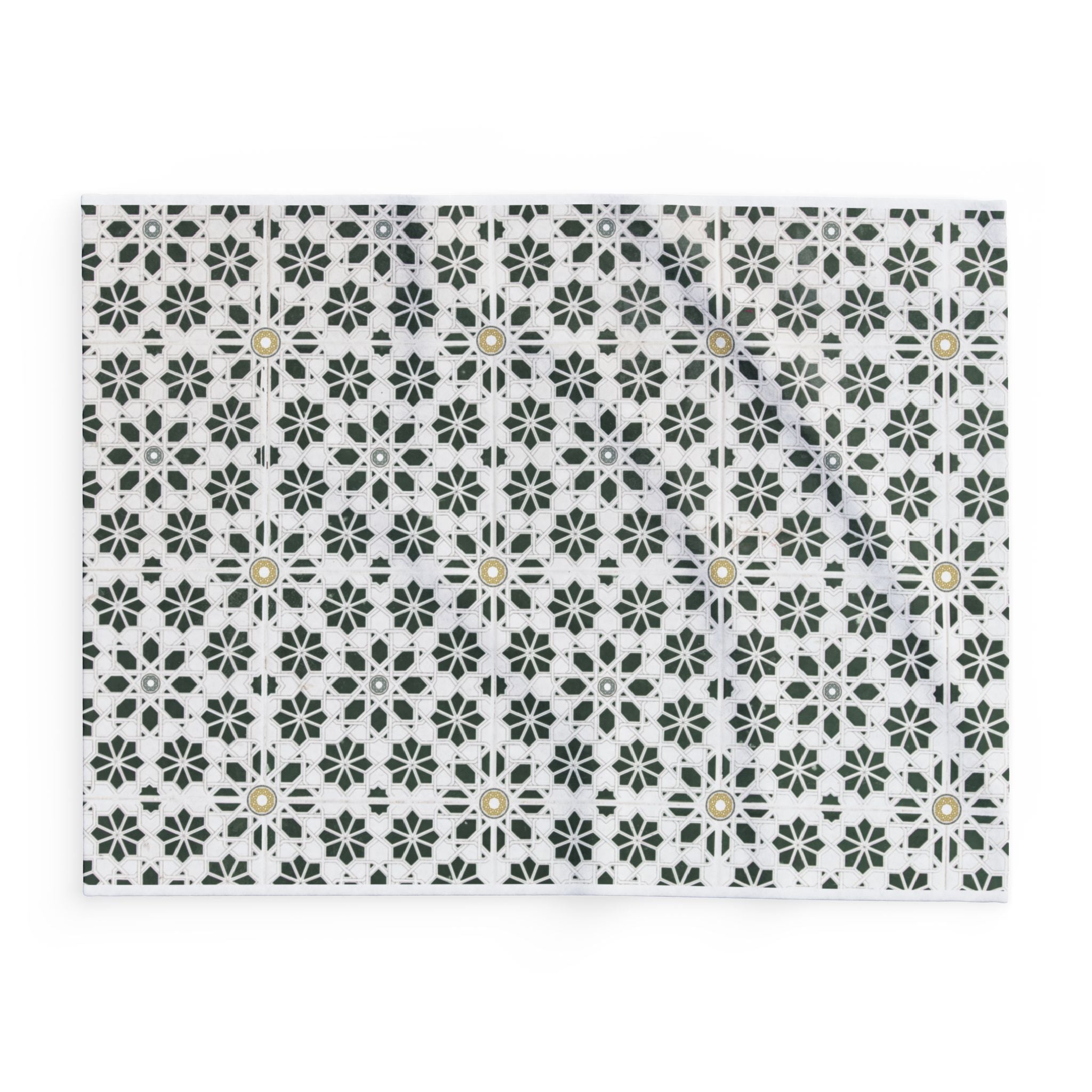 Arctic Fleece Blanket — Nordic Snowflake Floral Pattern Cozy Throw